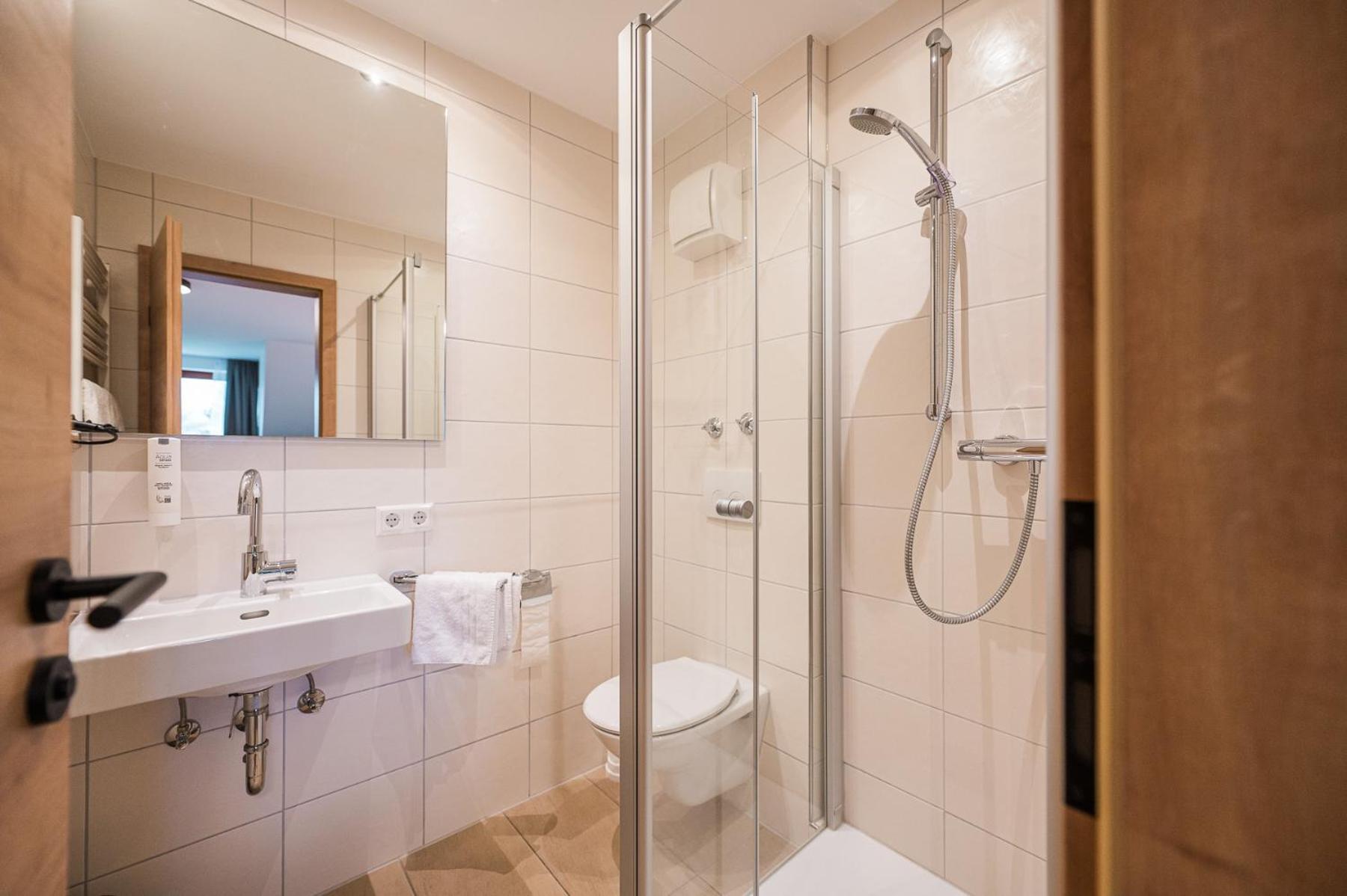 Hotel Goldener Engel Ihringen Luaran gambar